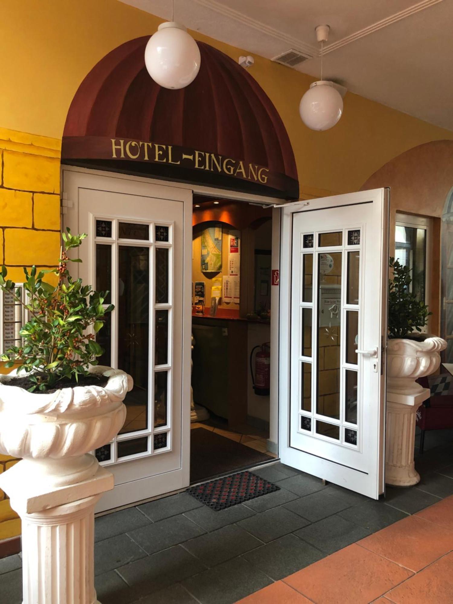 בינץ Hotel Esplanade & Aparthotel Rialto מראה חיצוני תמונה