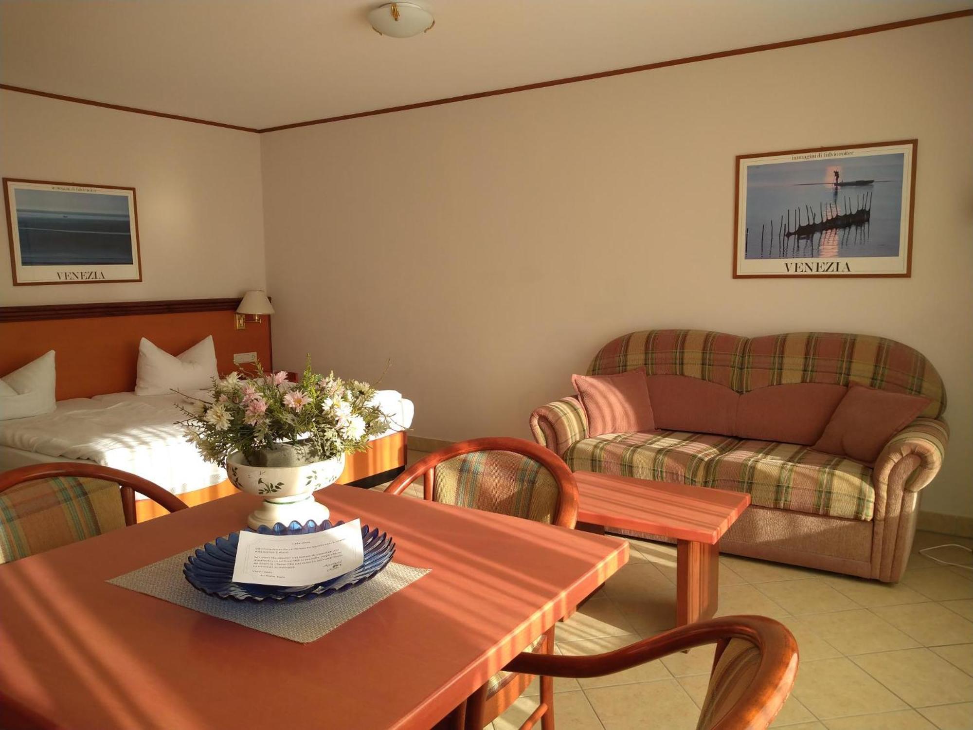 בינץ Hotel Esplanade & Aparthotel Rialto מראה חיצוני תמונה